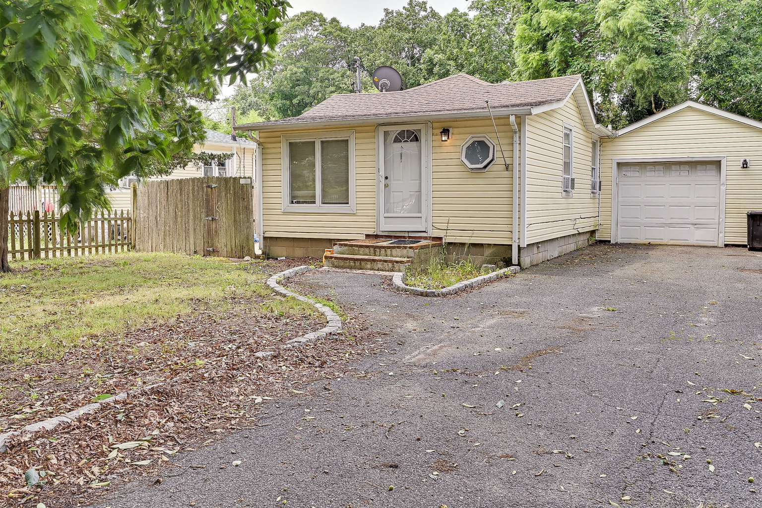 Mastic Beach Vacation Rental