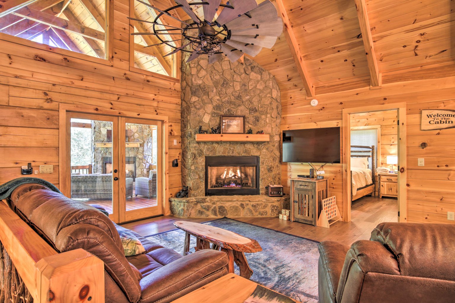 Mineral Bluff Vacation Rental