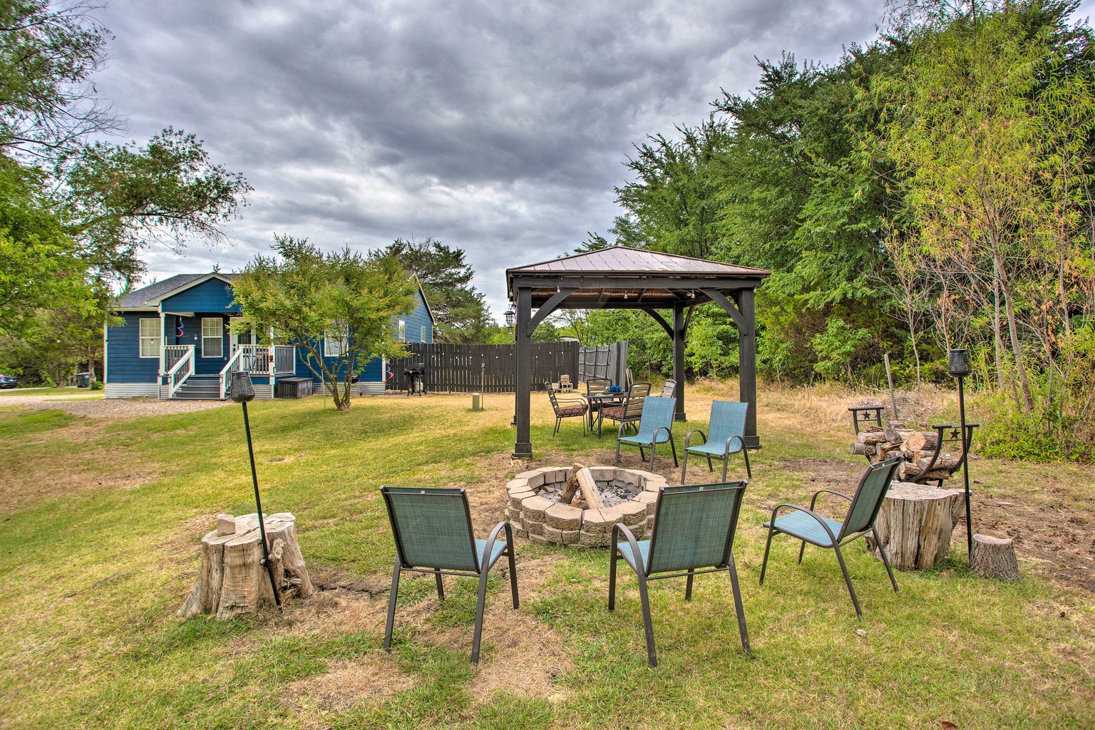 Pottsboro Vacation Rental