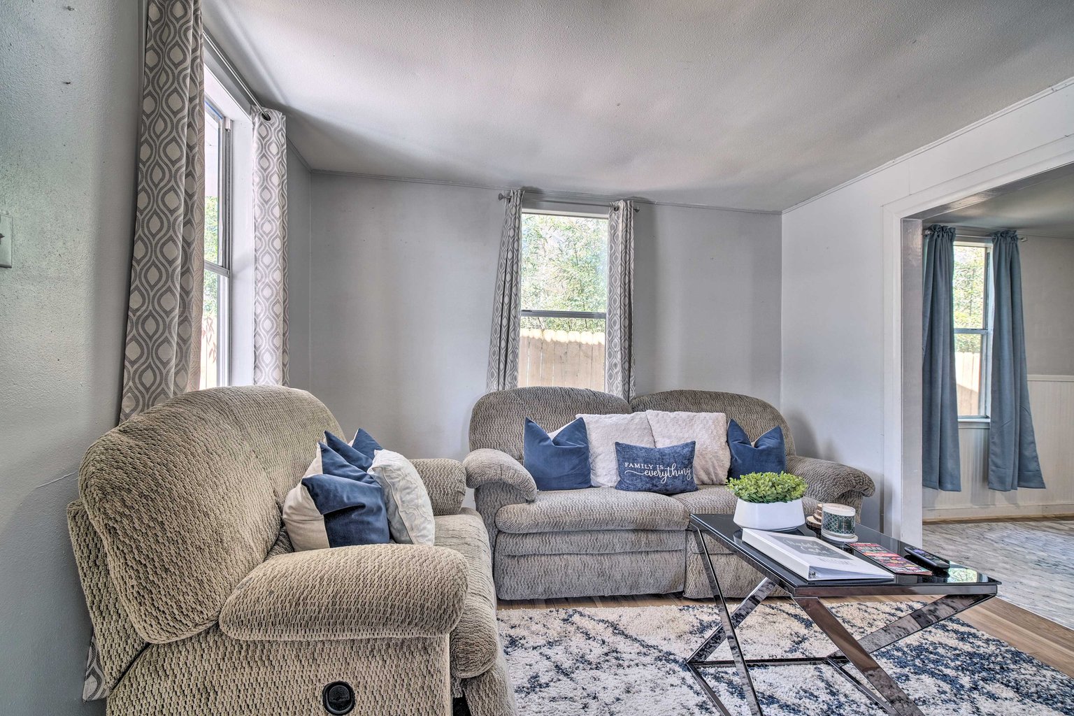 Livingston Vacation Rental