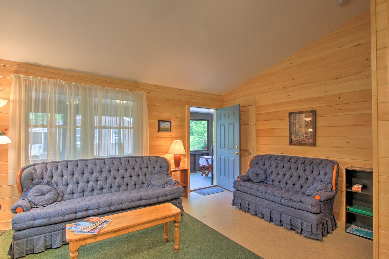 Raymond Vacation Rental