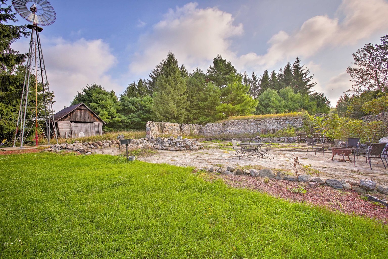 Suttons Bay Vacation Rental