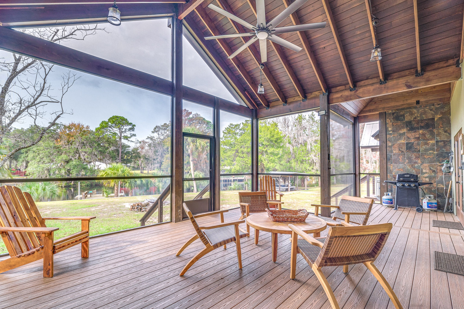 Inglis Vacation Rental