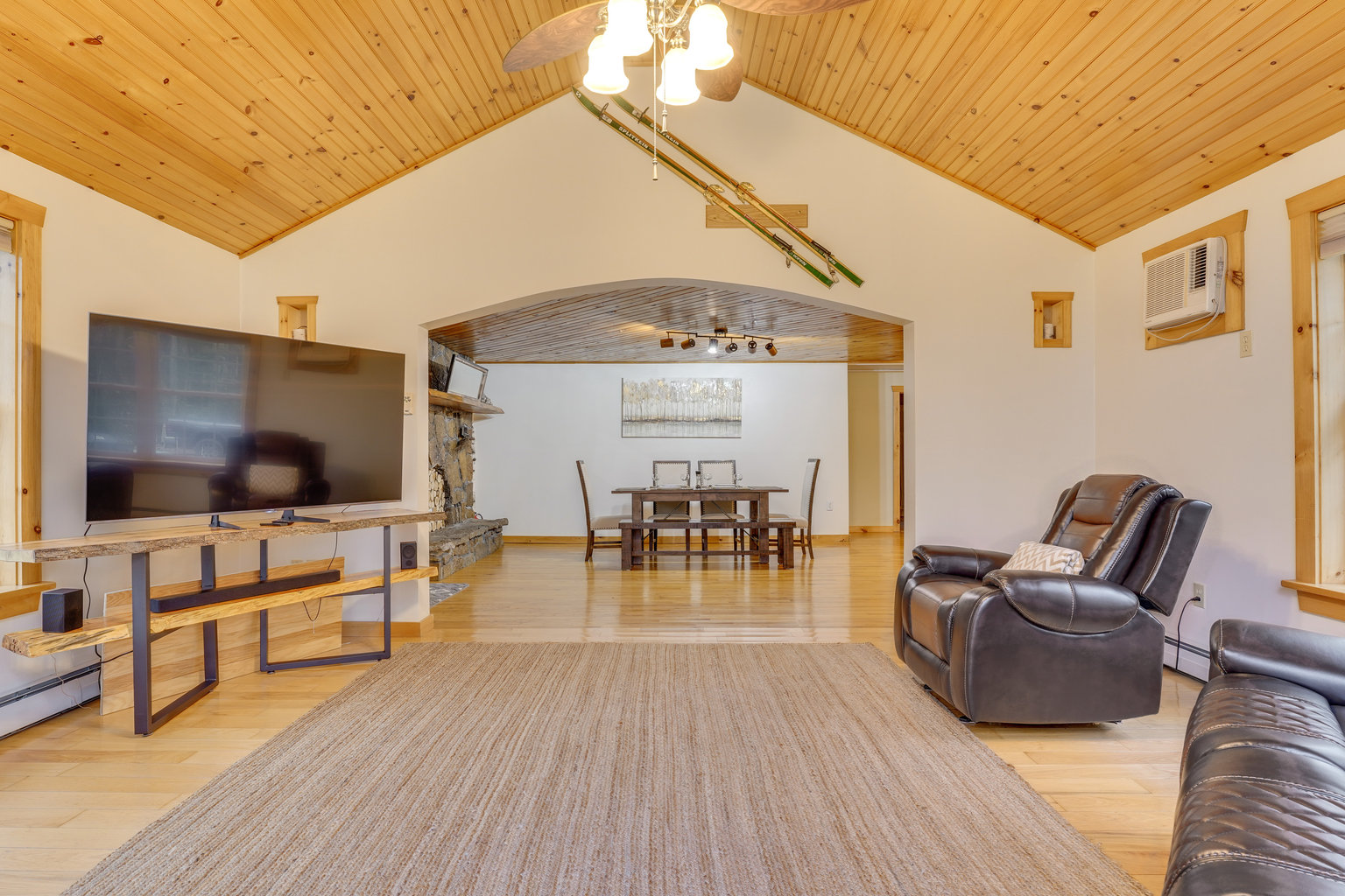 Athol Vacation Rental