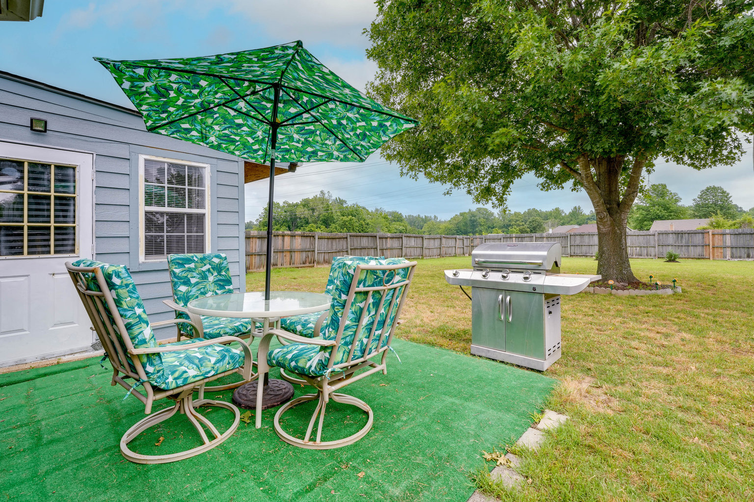 Horn Lake Vacation Rental