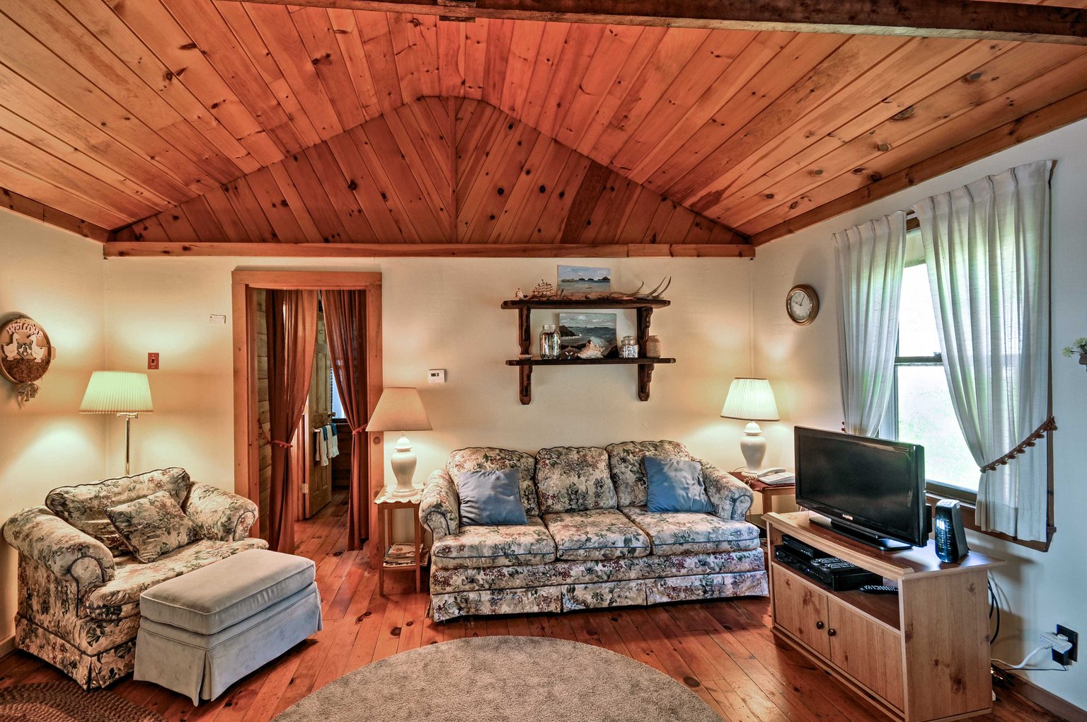 Hancock Vacation Rental