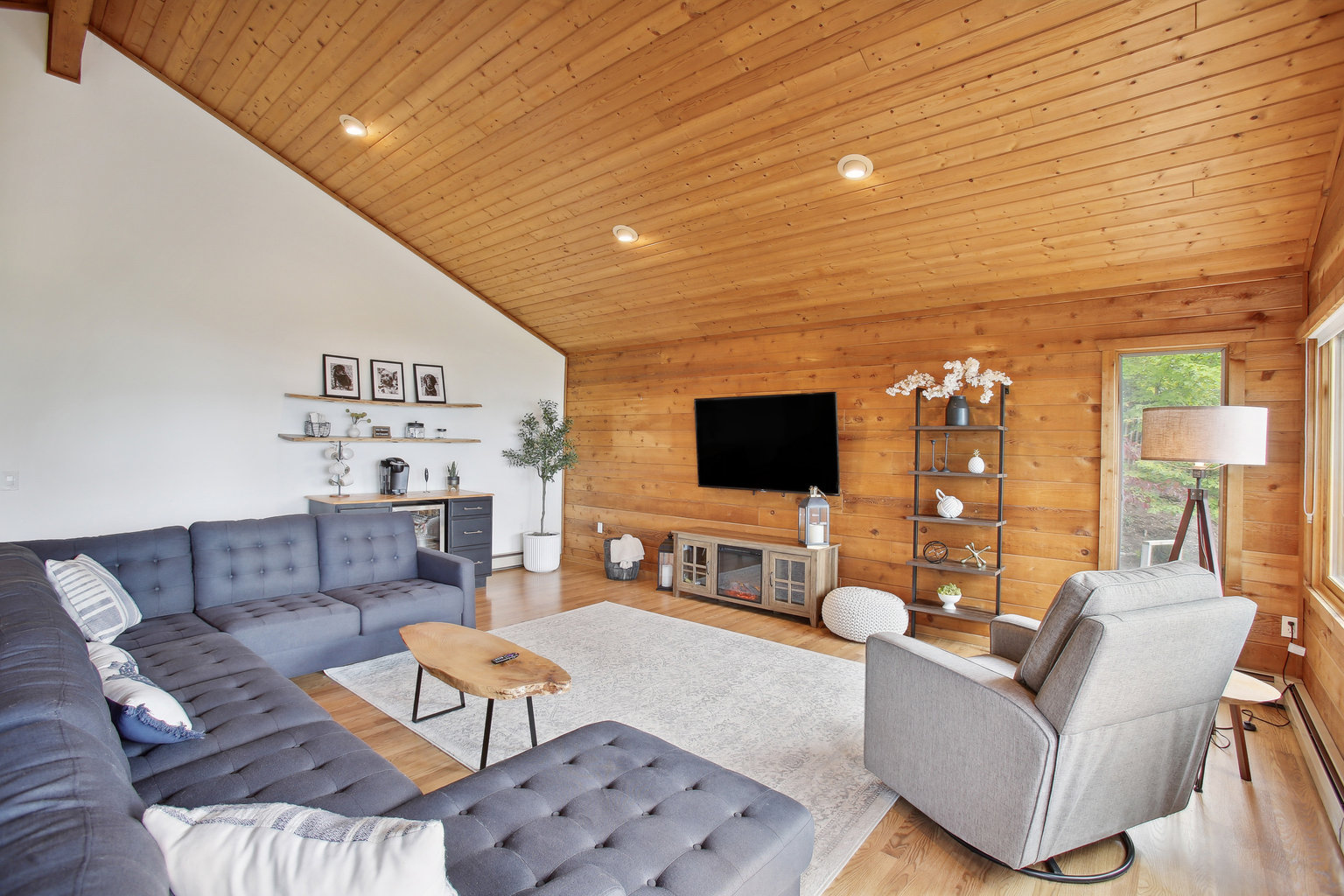 Beulah Vacation Rental