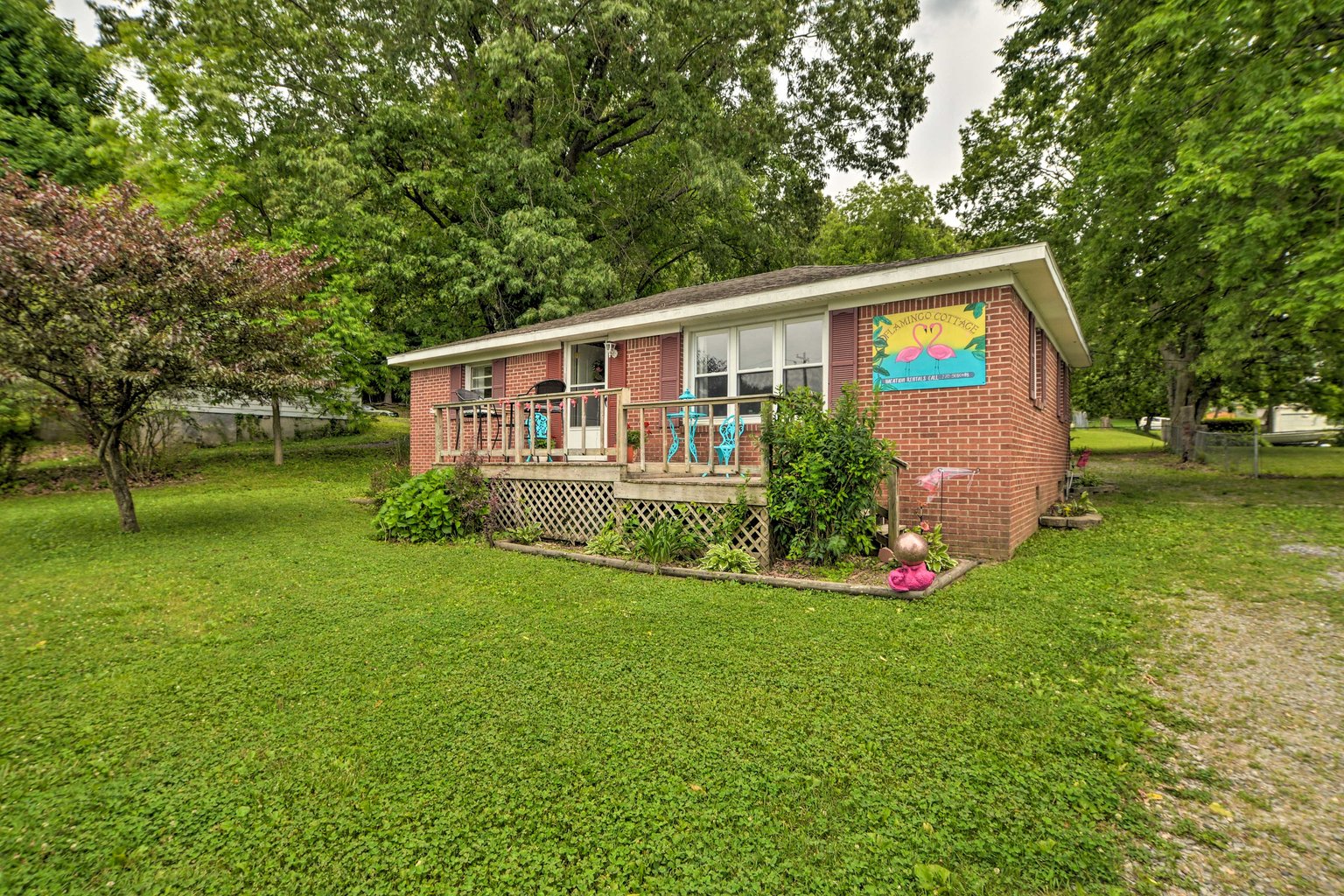 Grand Rivers Vacation Rental