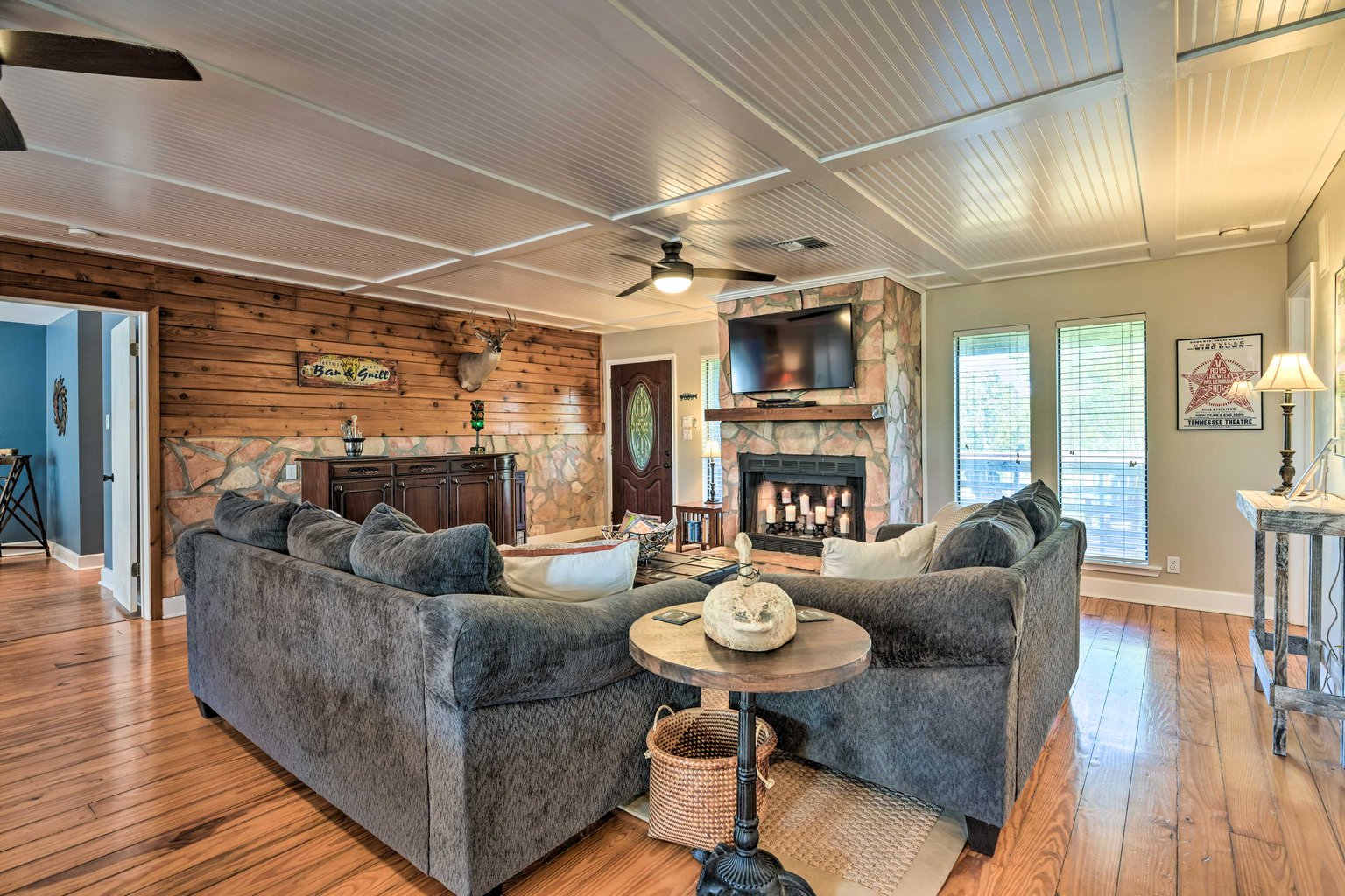 Tivoli Vacation Rental