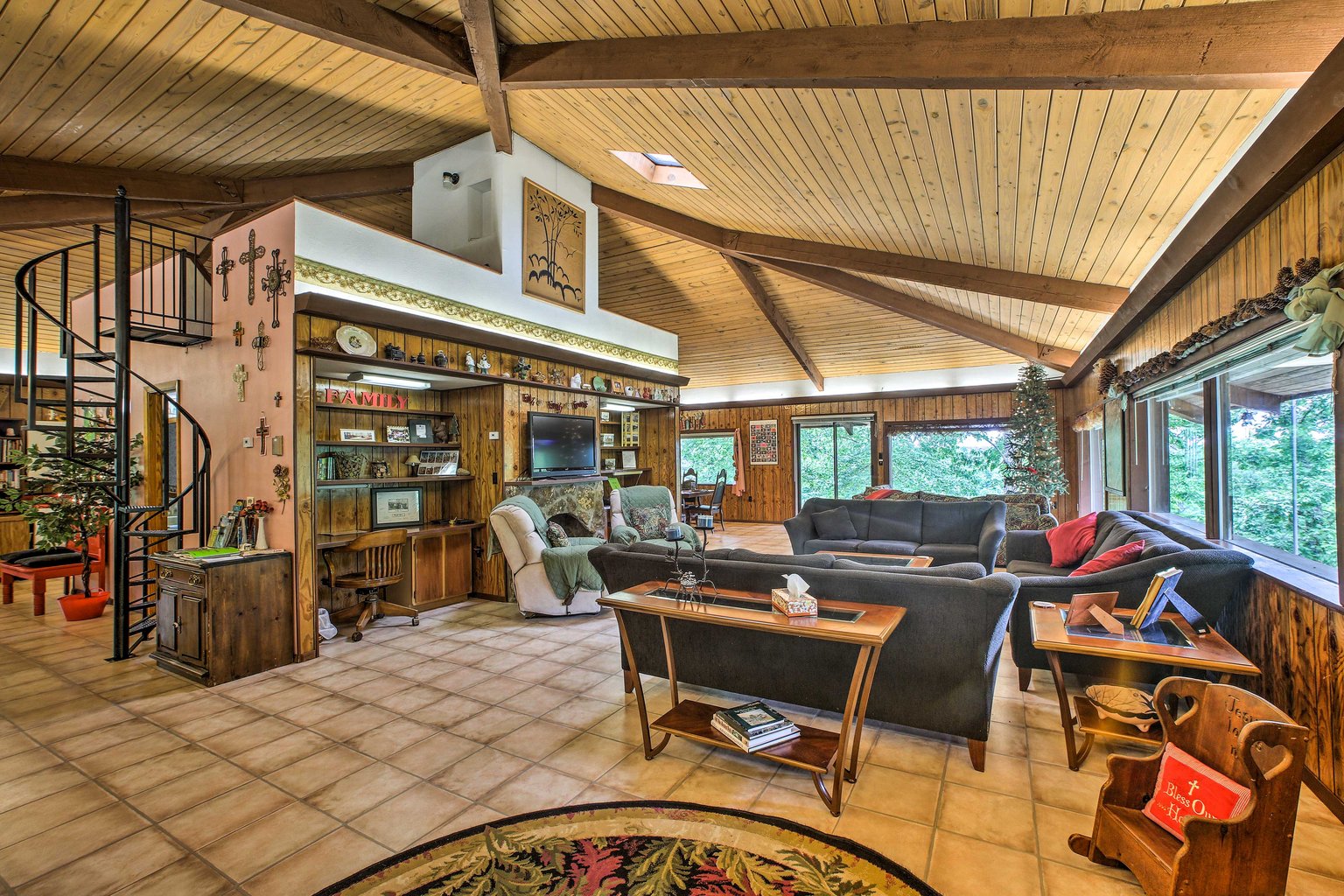 Compton Vacation Rental