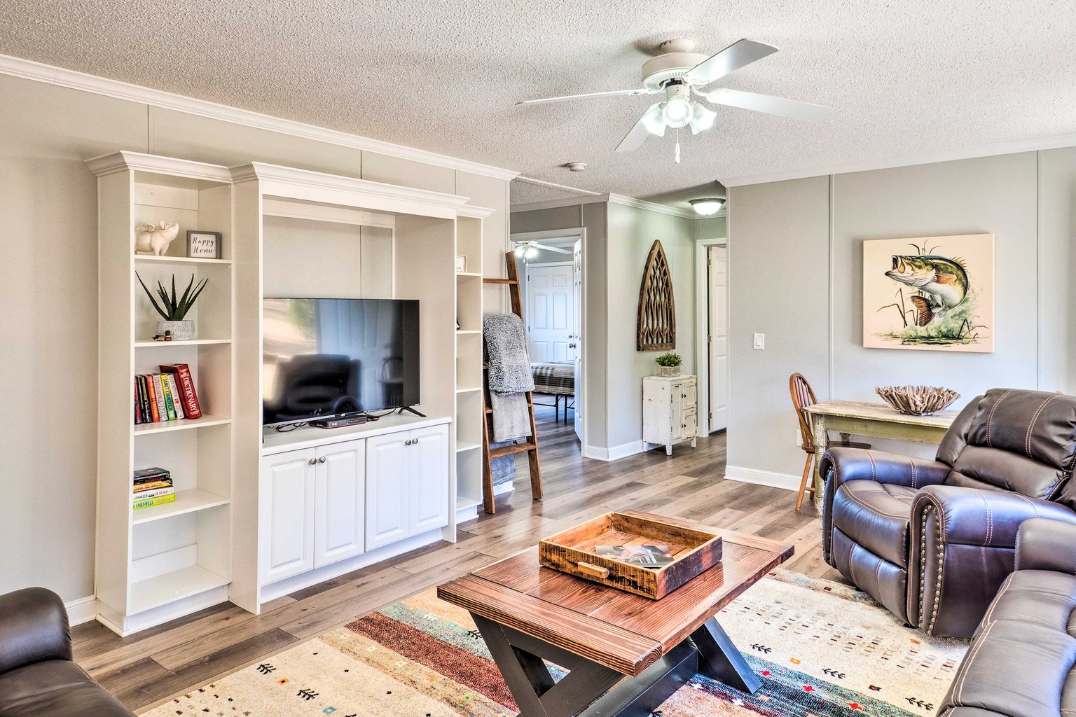 Many Vacation Rental