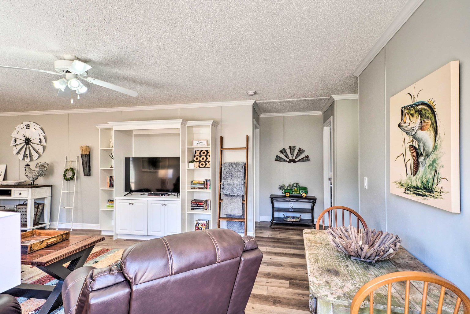 Many Vacation Rental