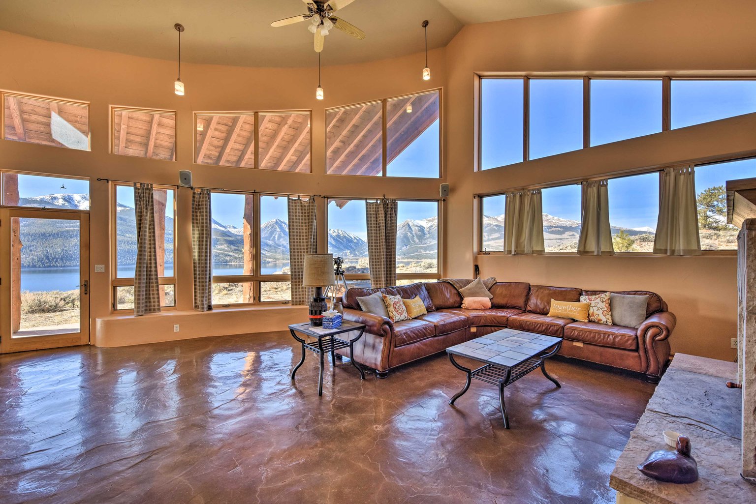 Twin Lakes Vacation Rental