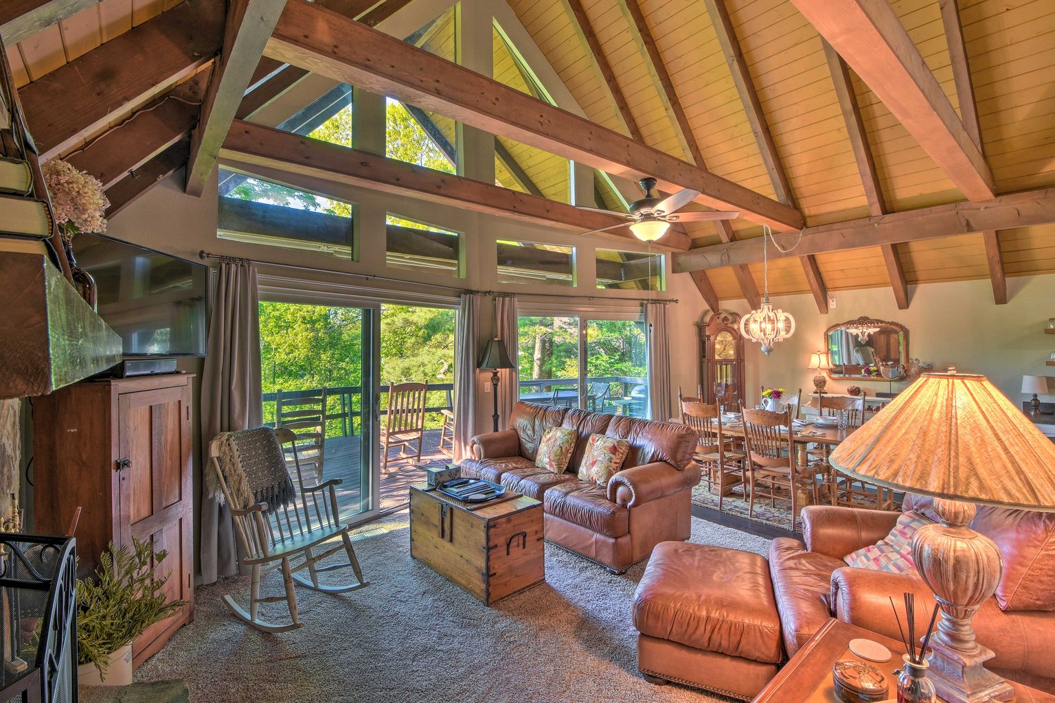 Dillard Vacation Rental