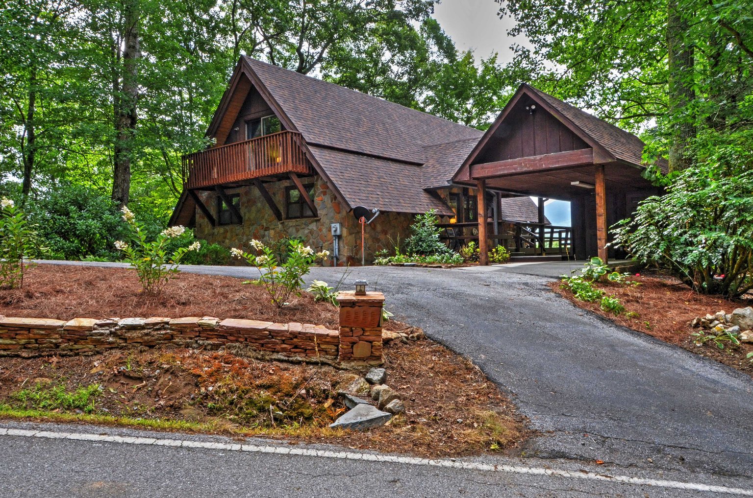 Dillard Vacation Rental