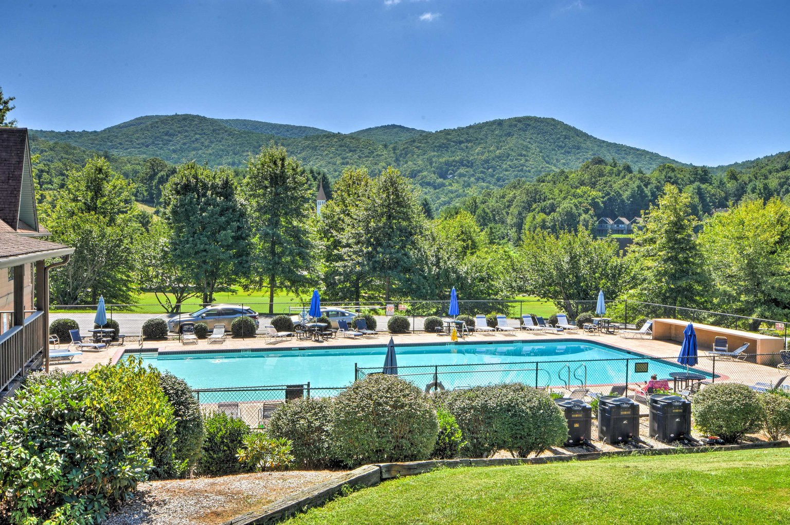 Dillard Vacation Rental