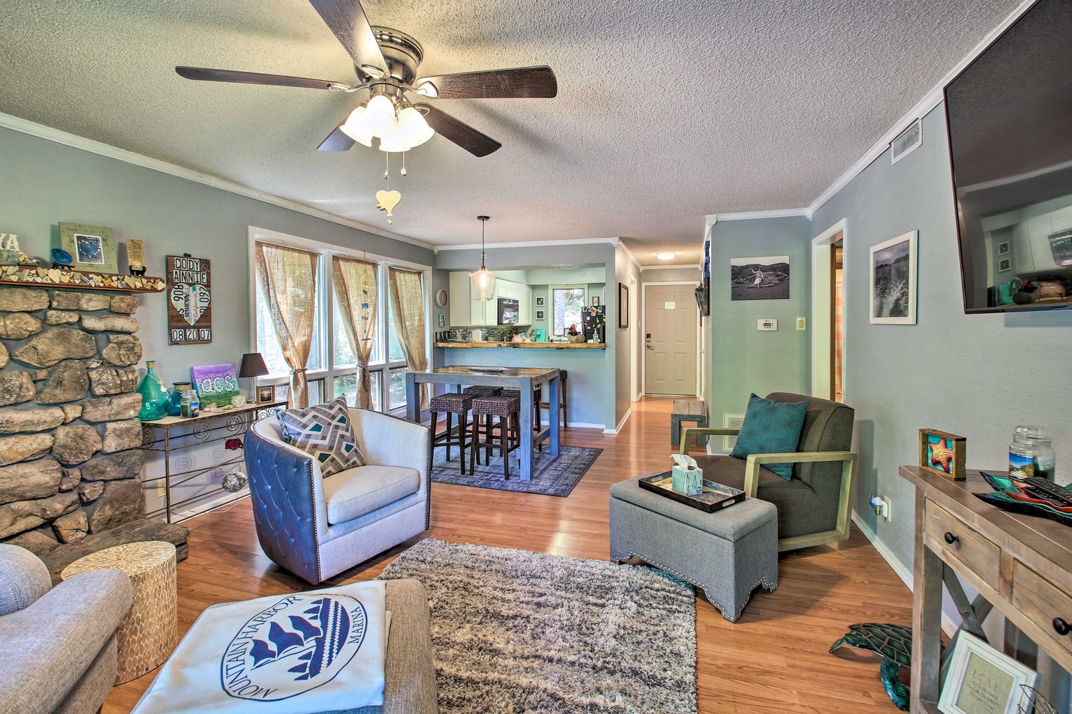 Mount Ida Vacation Rental