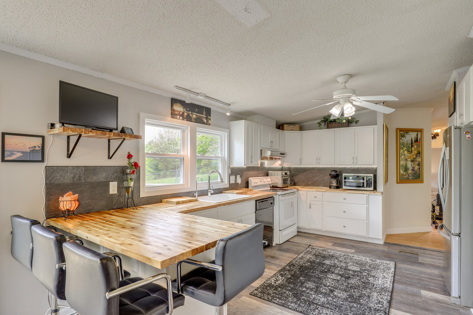 Fairview Vacation Rental