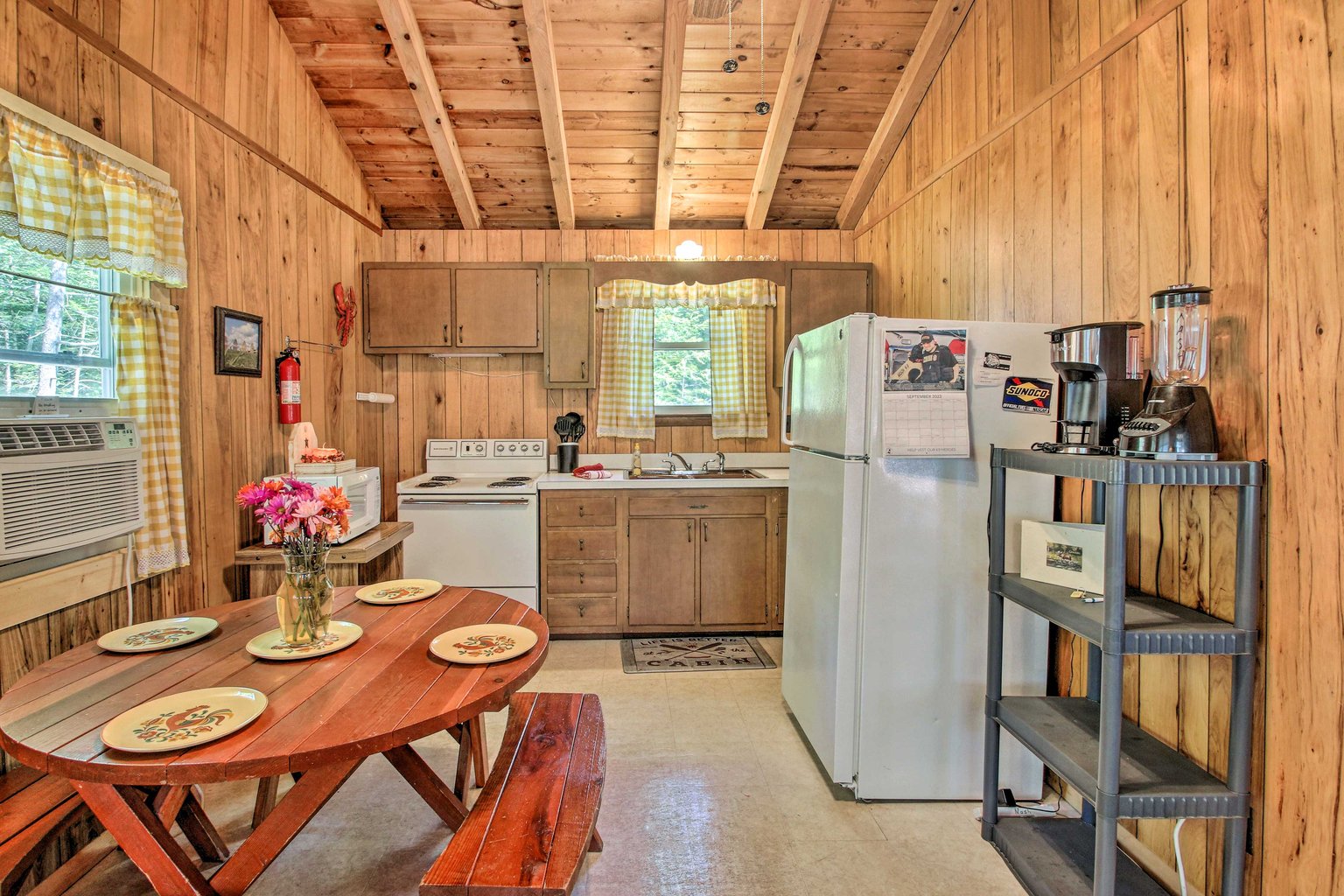 Raymond Vacation Rental