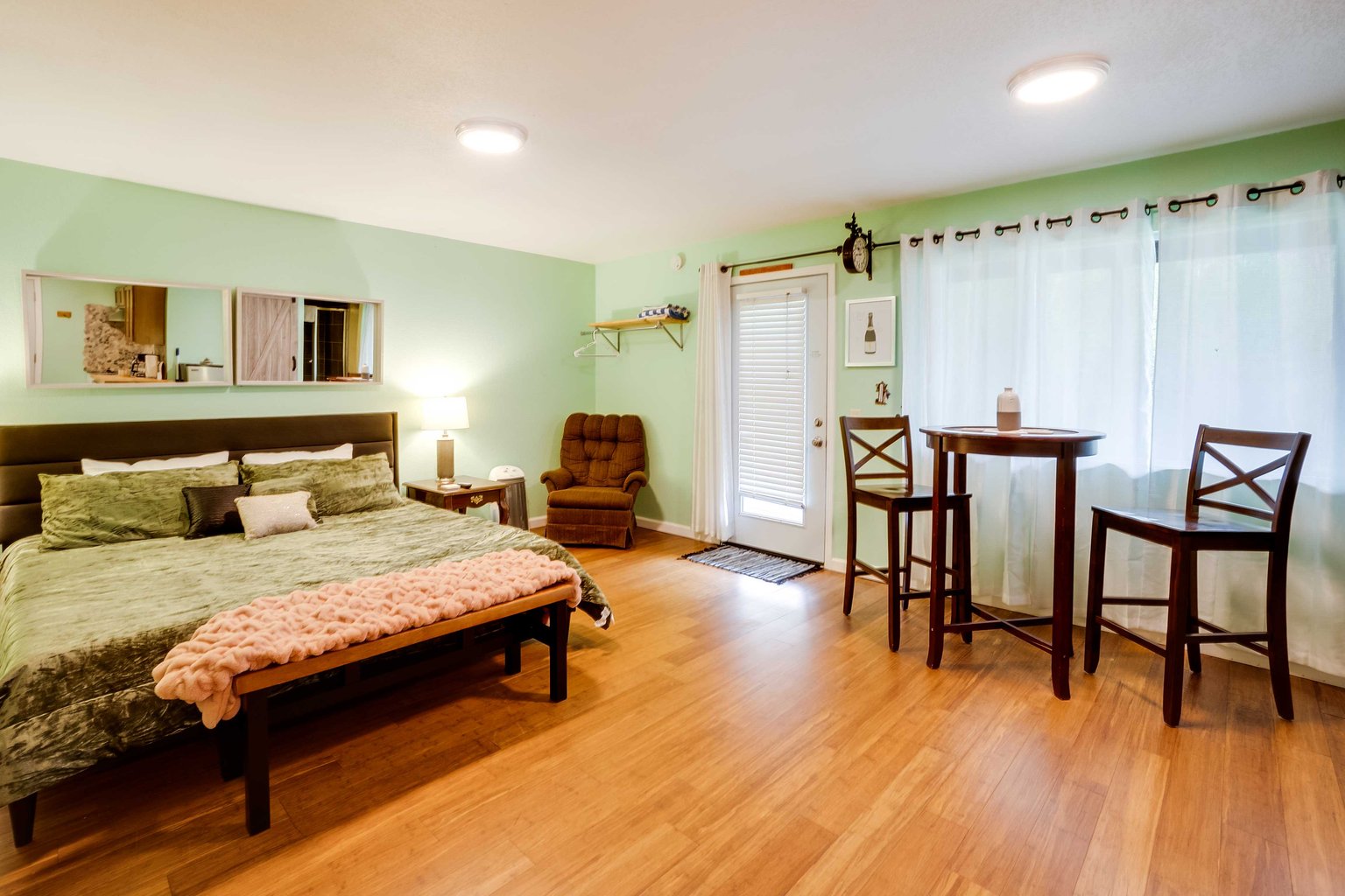 Smith River Vacation Rental