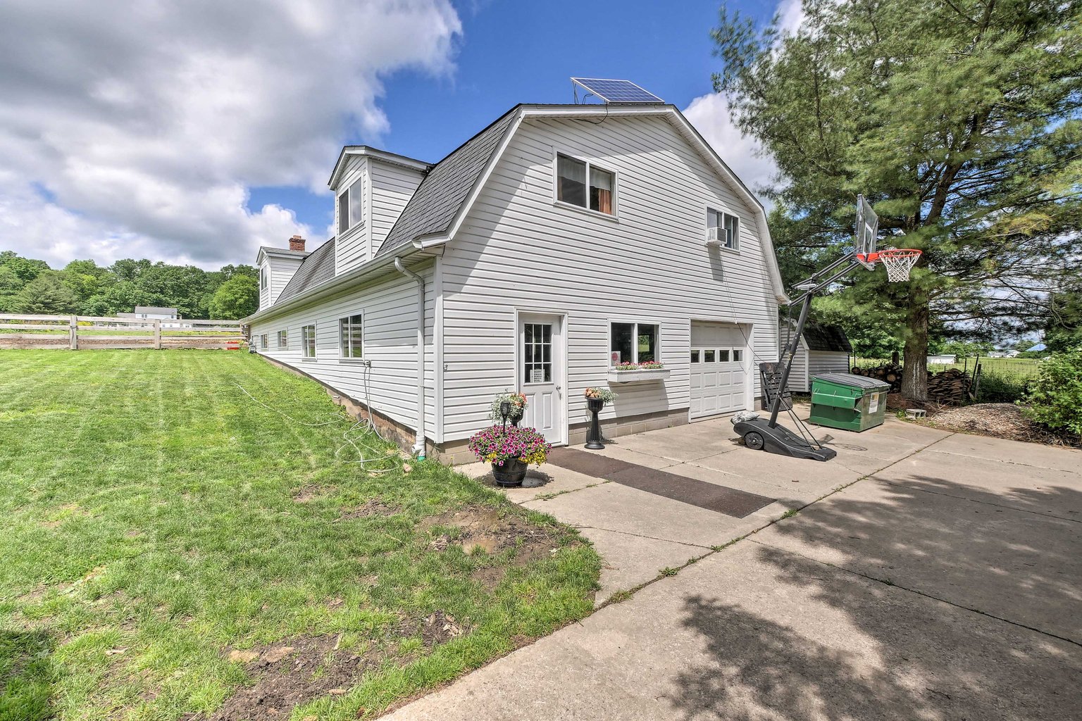 Middlefield Vacation Rental