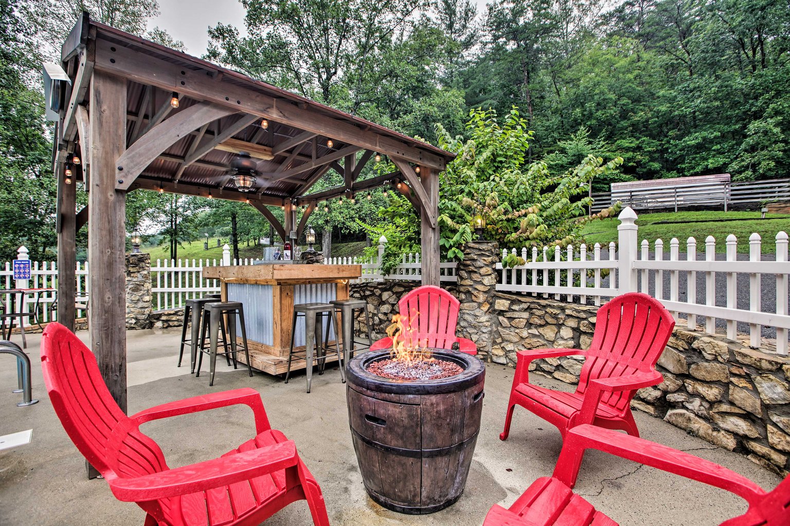 Henry Vacation Rental
