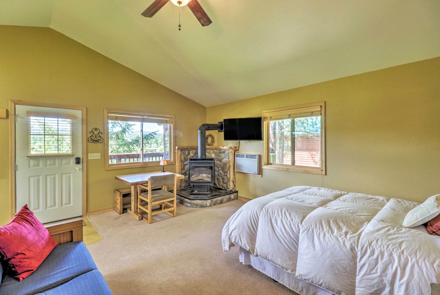 Trego Vacation Rental