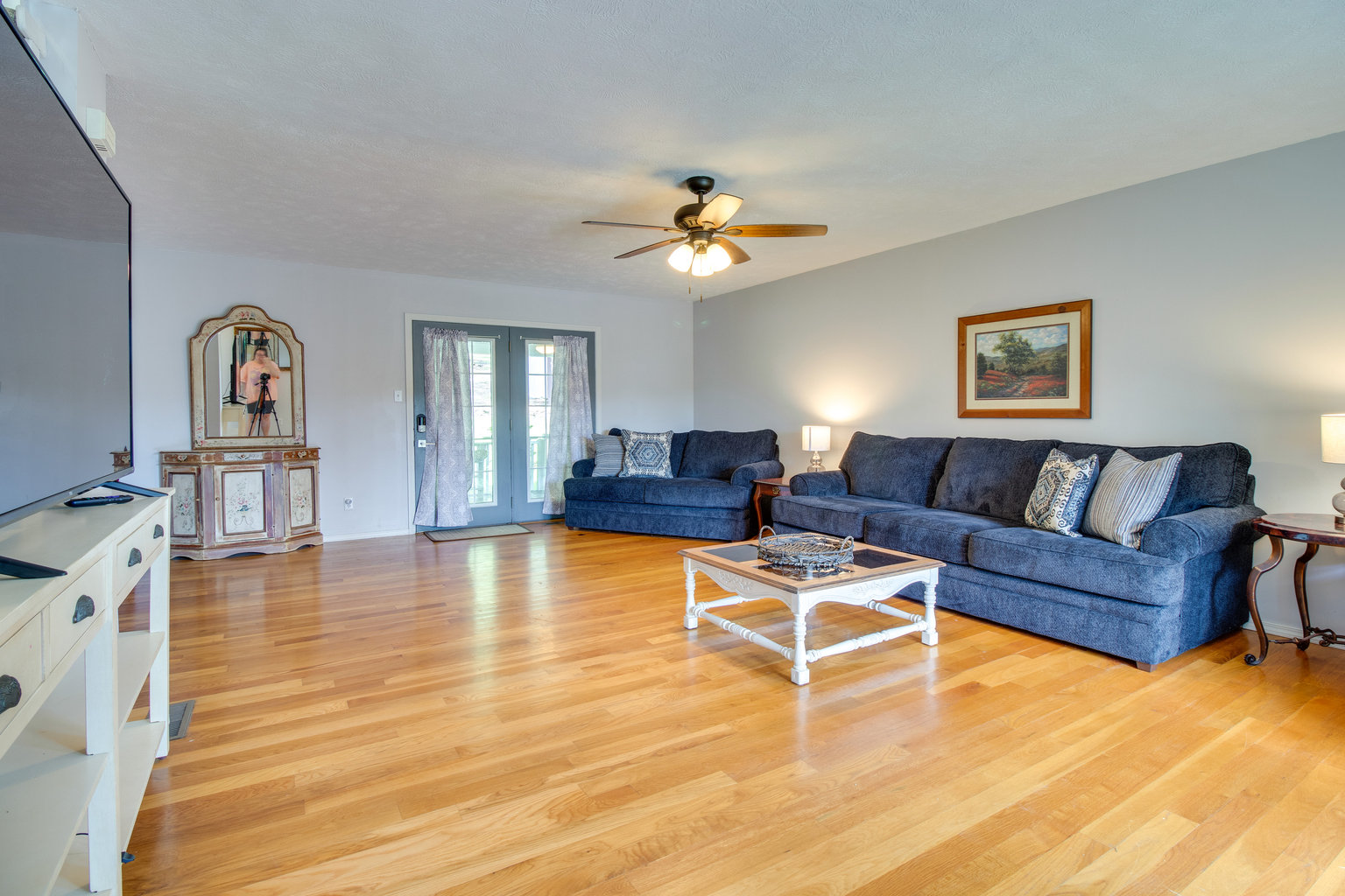 Flippin Vacation Rental