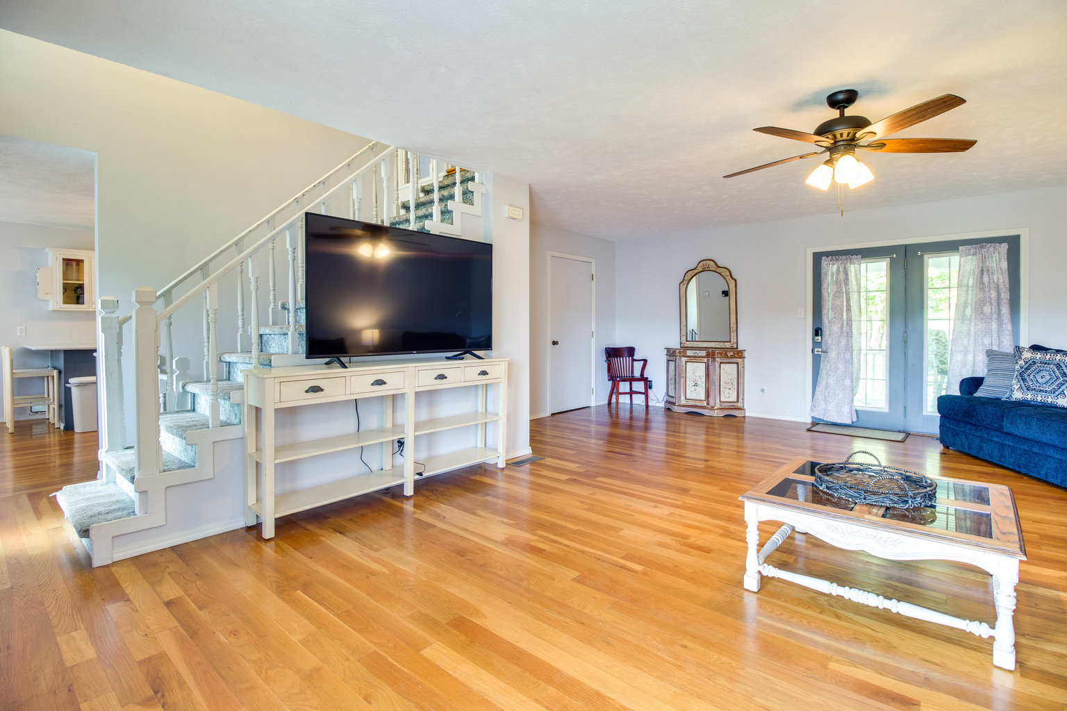 Flippin Vacation Rental