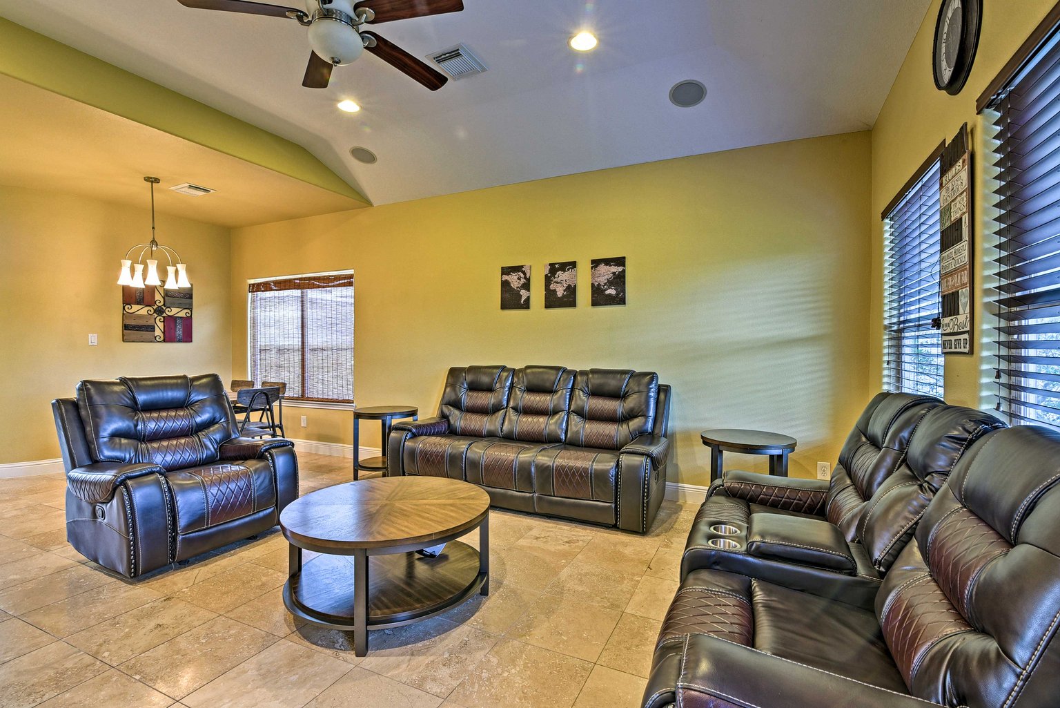 Dickinson Vacation Rental