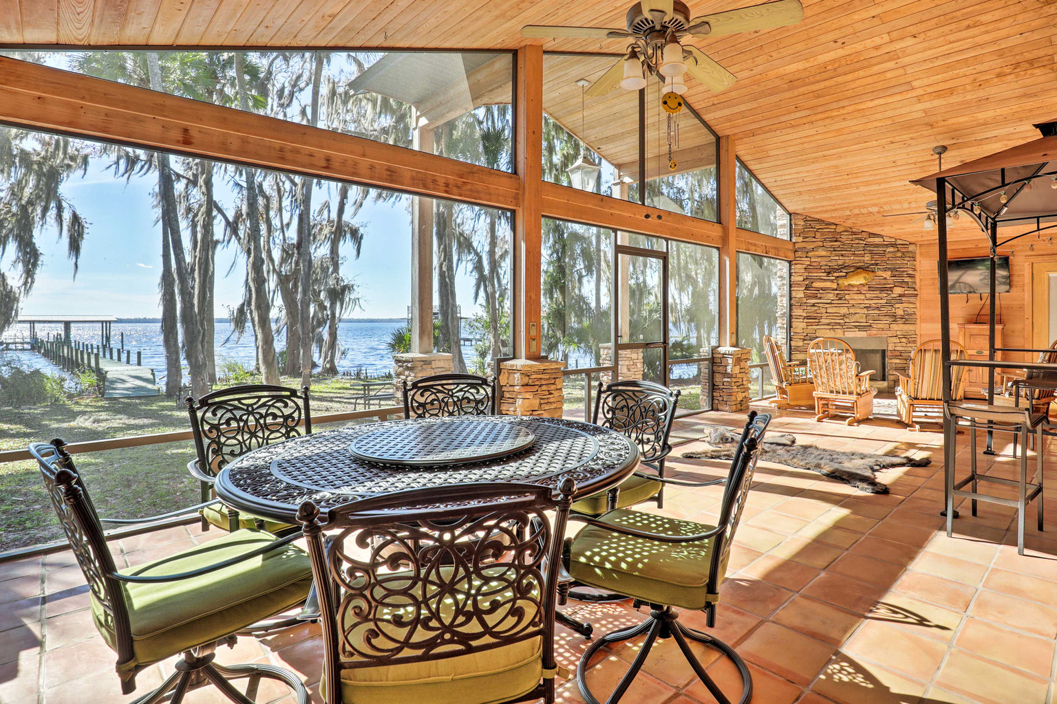 Welaka Vacation Rental