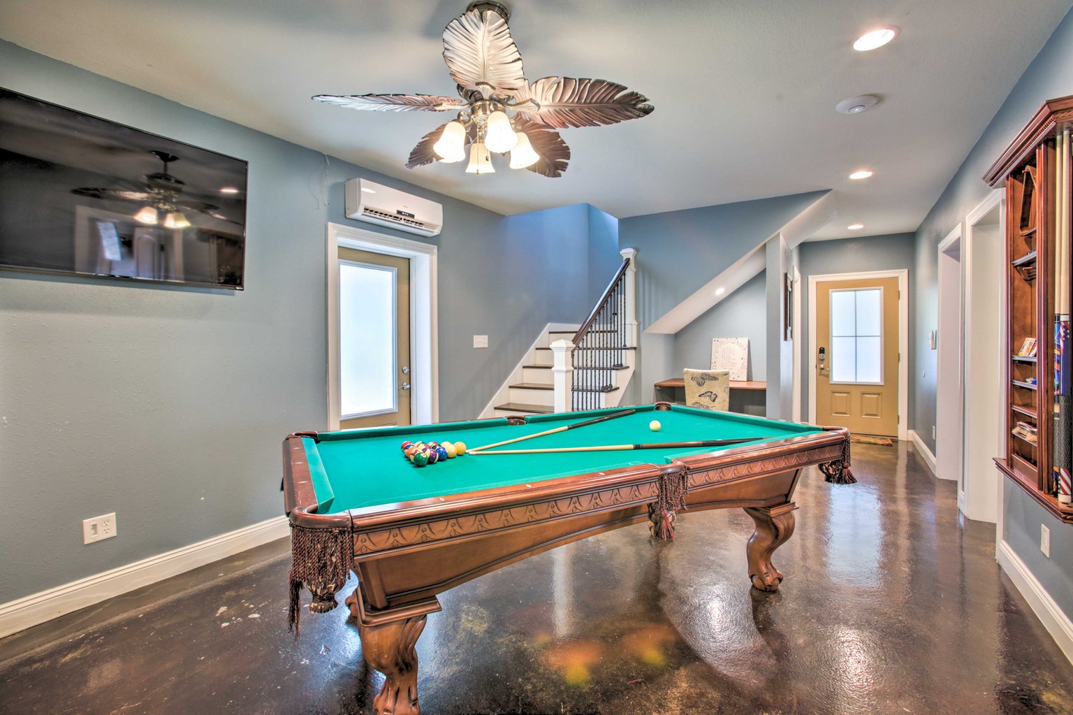 Waveland Vacation Rental
