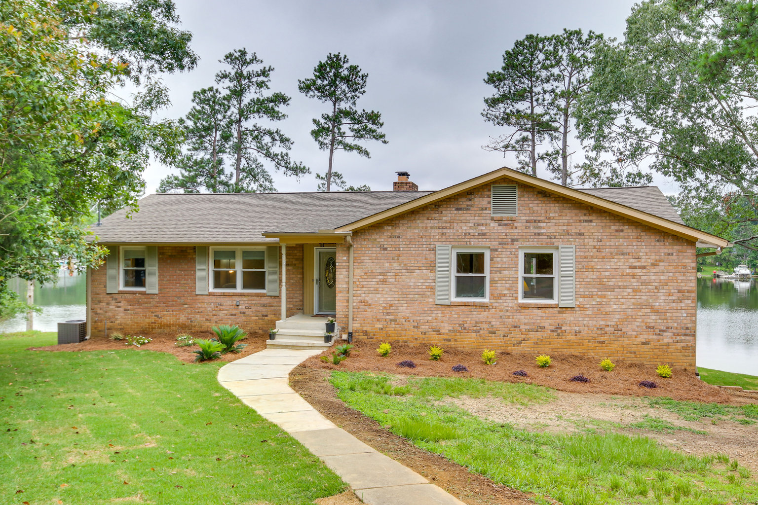 Chapin Vacation Rental