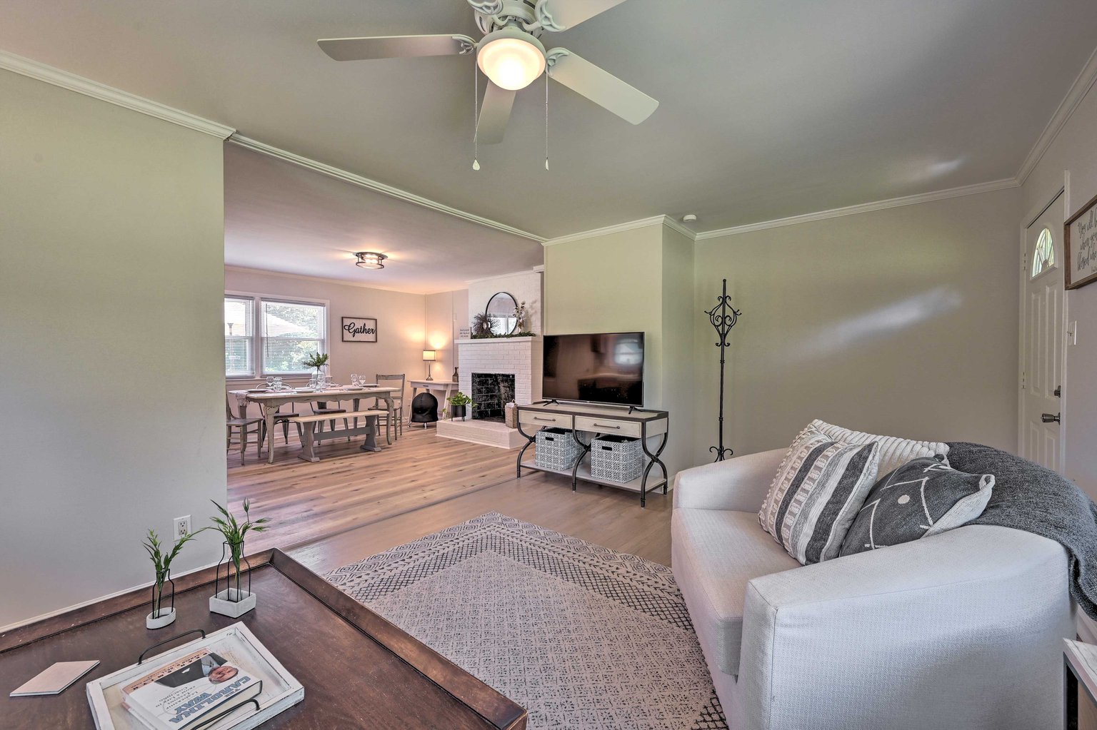 Browns Summit Vacation Rental