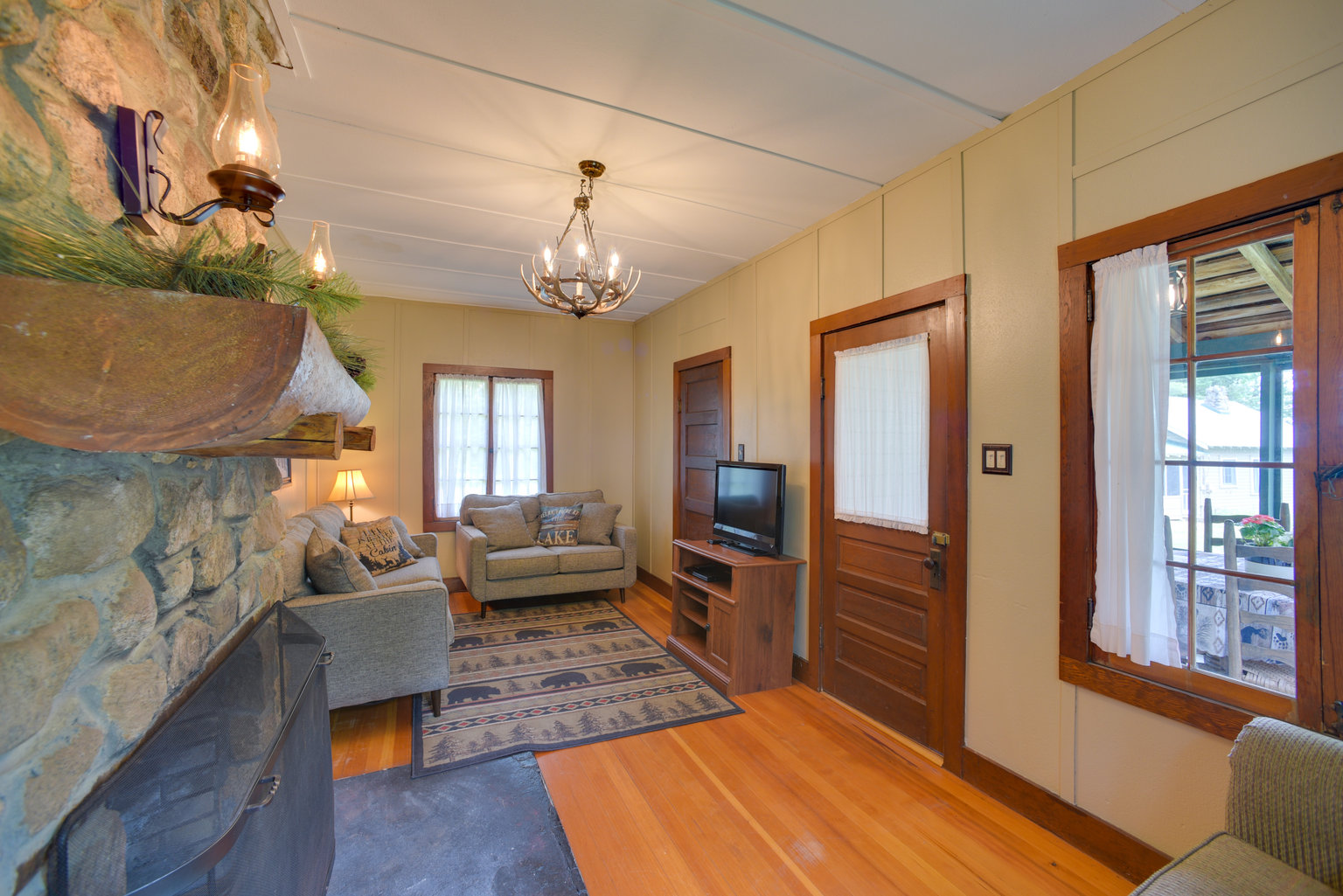 Speculator Vacation Rental
