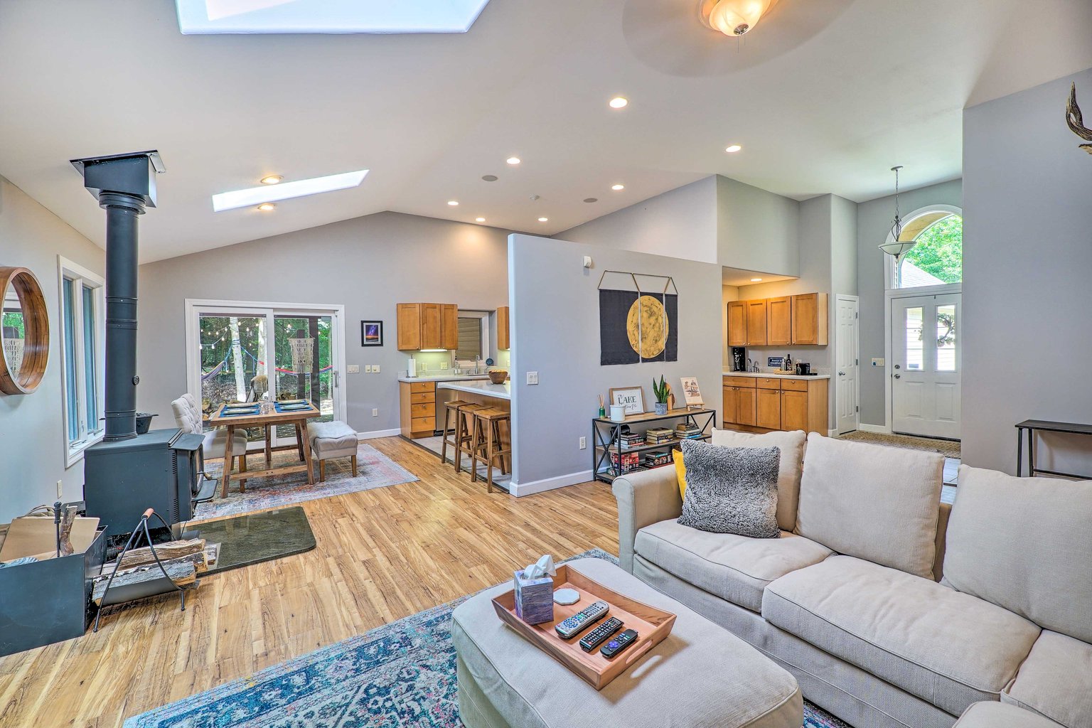 Whitehall Vacation Rental