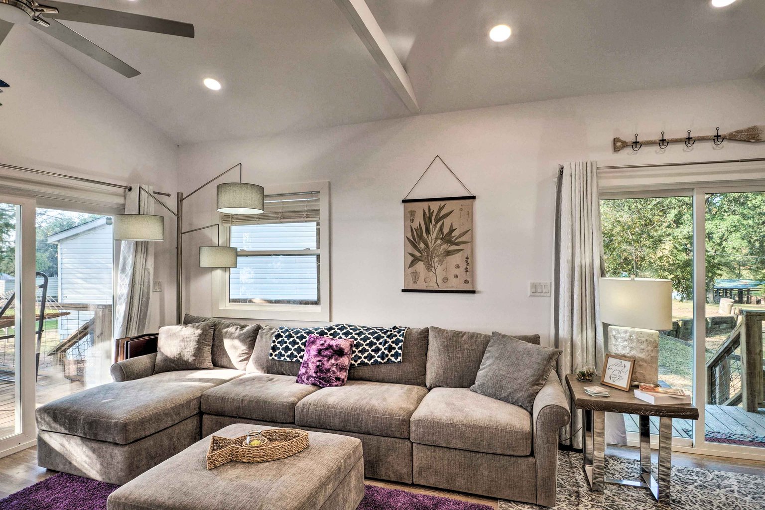 Many Vacation Rental