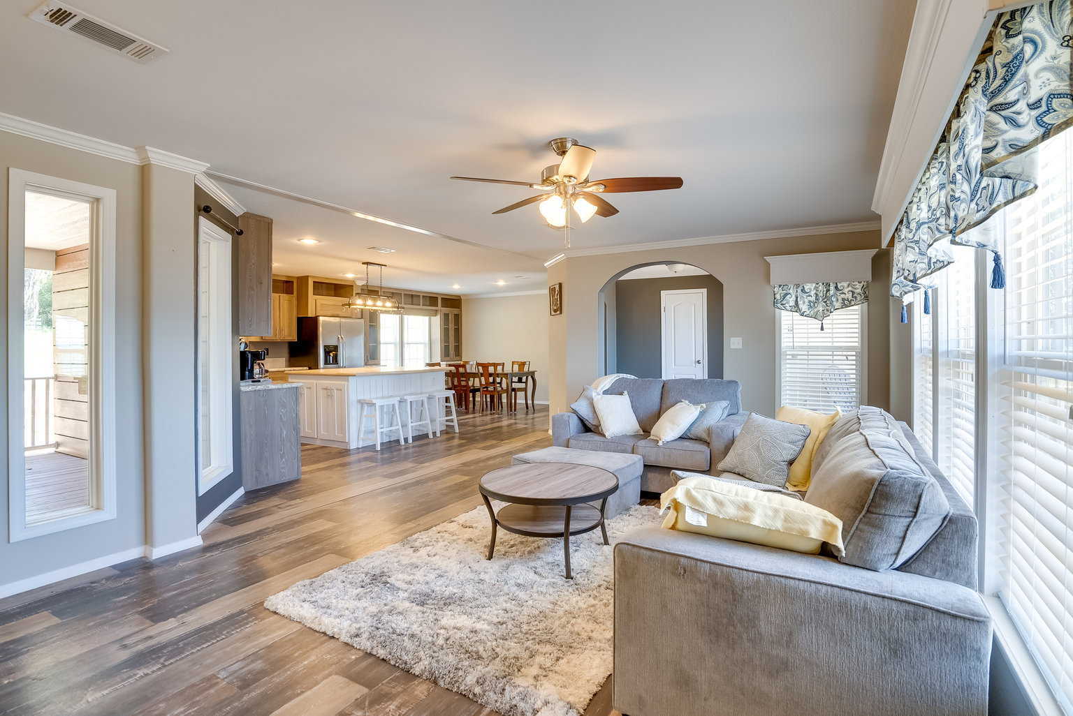 Many Vacation Rental