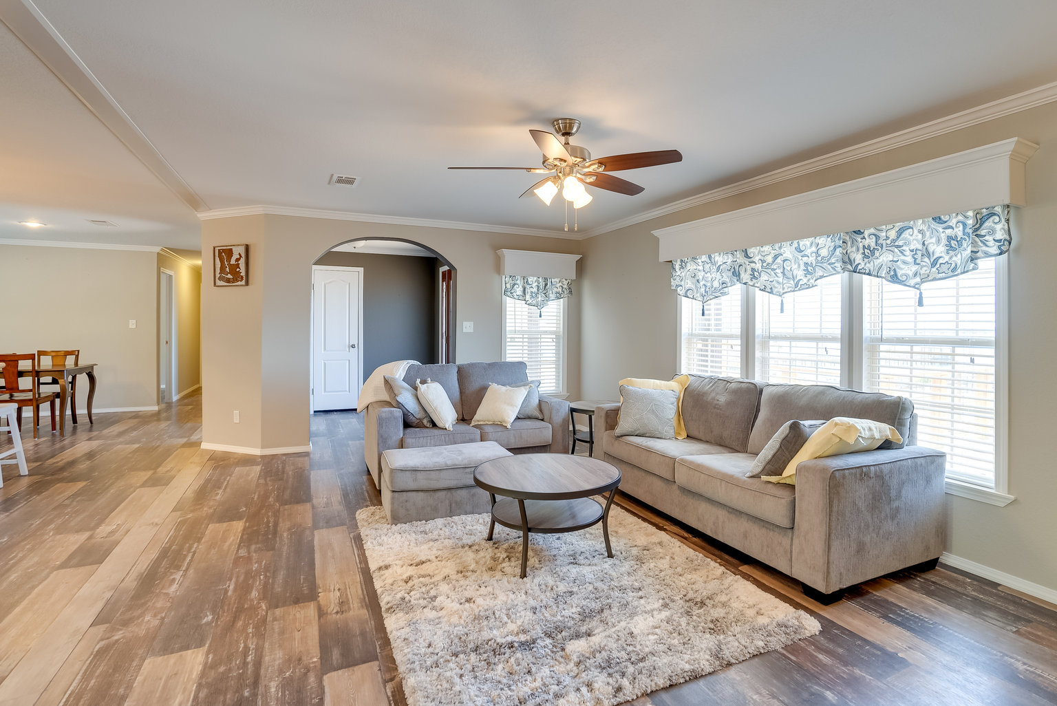 Many Vacation Rental