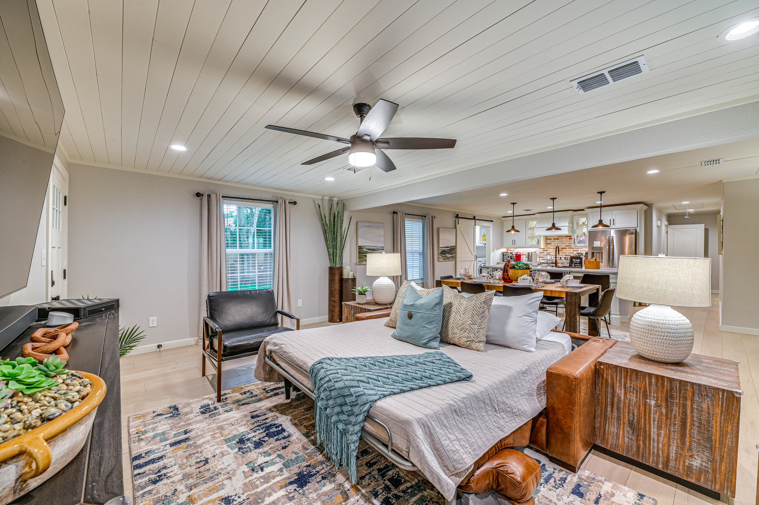 Pilot Point Vacation Rental