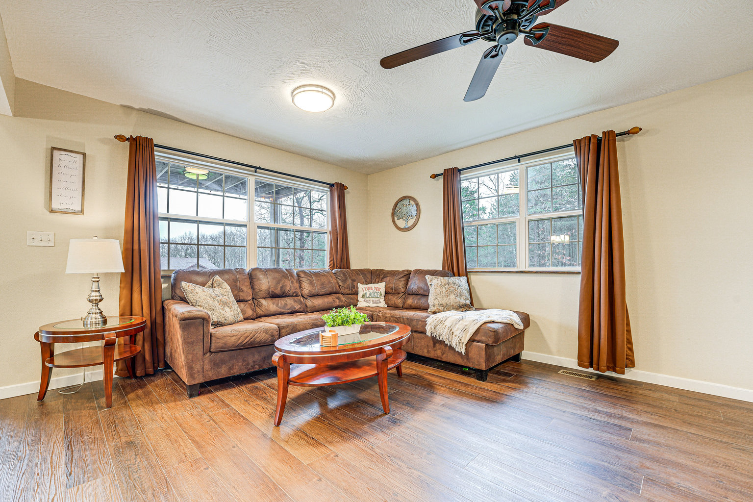 Blue Eye Vacation Rental