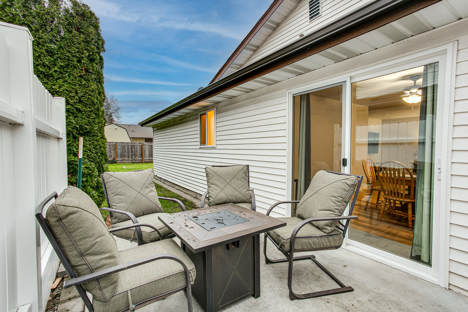 Enumclaw Vacation Rental