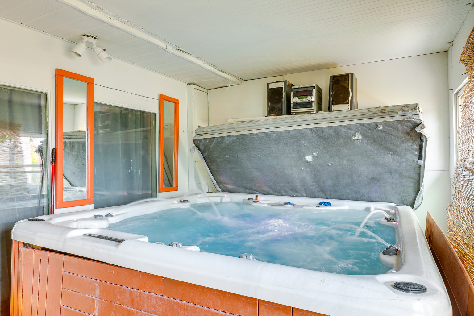 Ruskin Vacation Rental