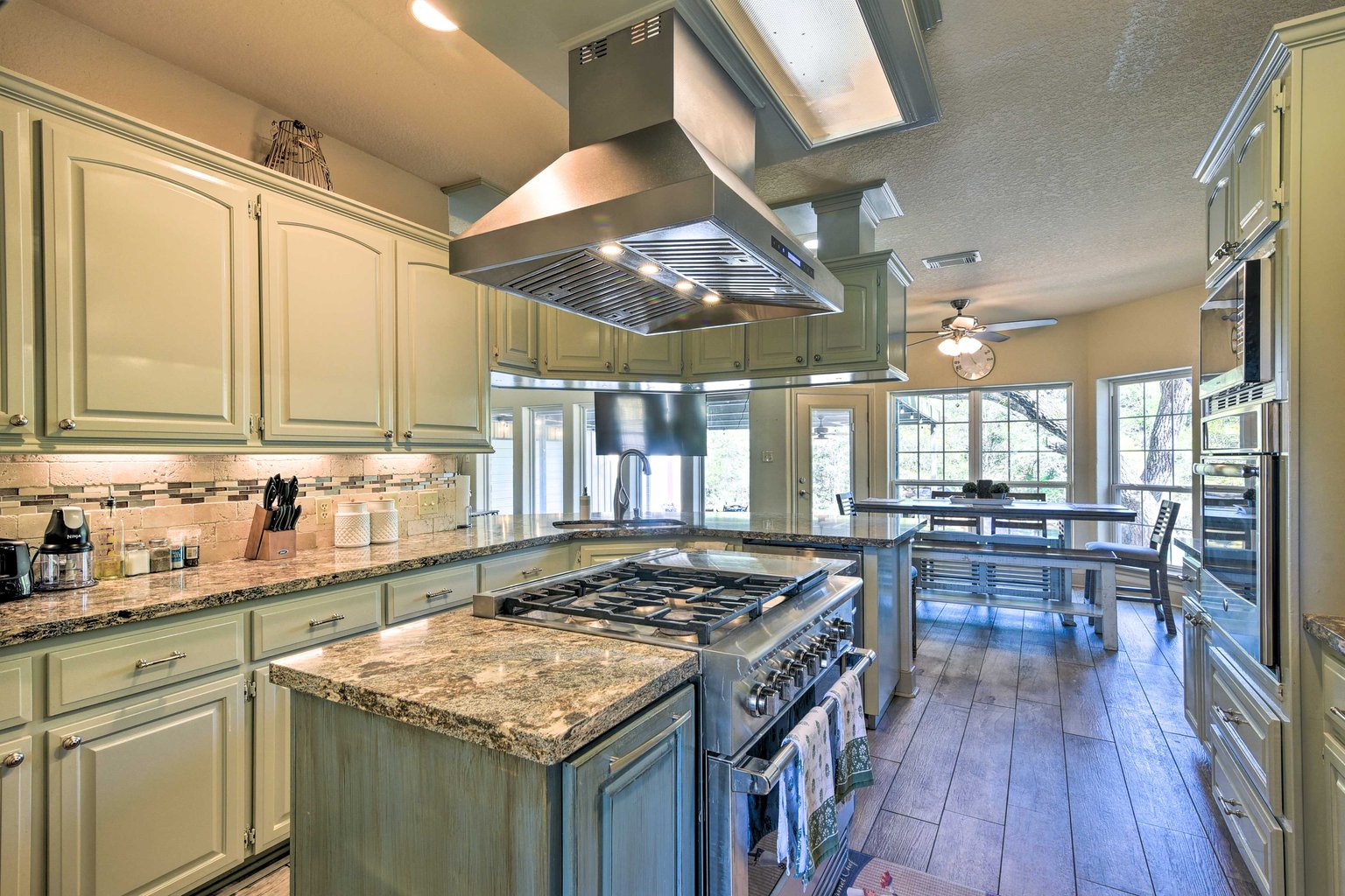 Hitchcock Vacation Rental