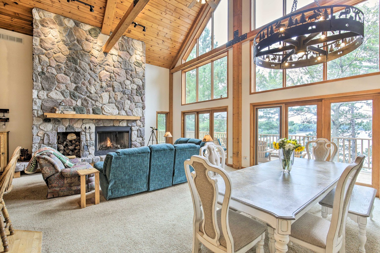 Lake Tomahawk Vacation Rental