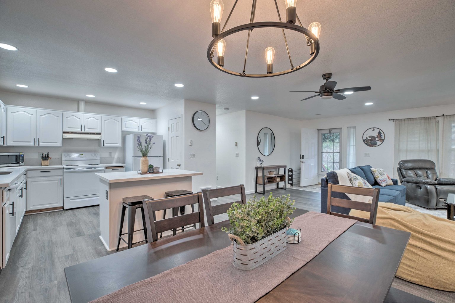 Rockaway Beach Vacation Rental