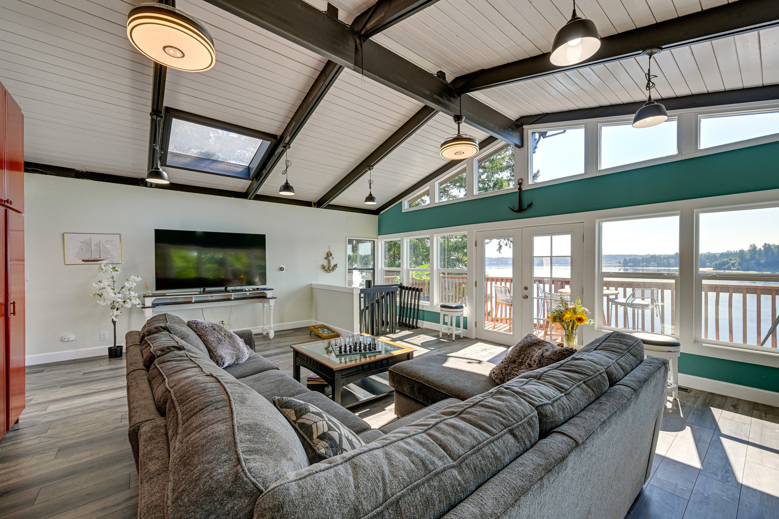 Shelton Vacation Rental