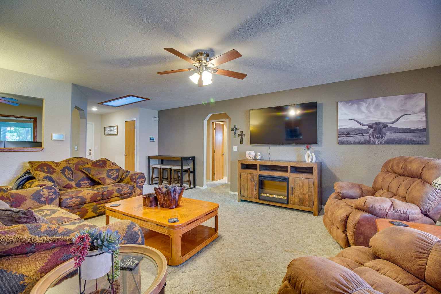 Grove Vacation Rental