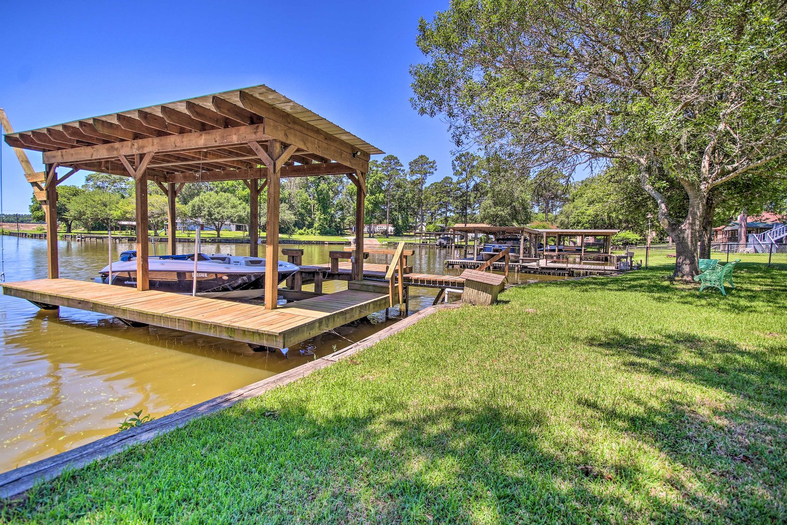 Onalaska Vacation Rental