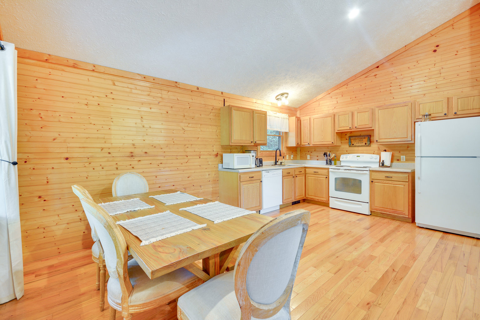 Woodlawn Vacation Rental